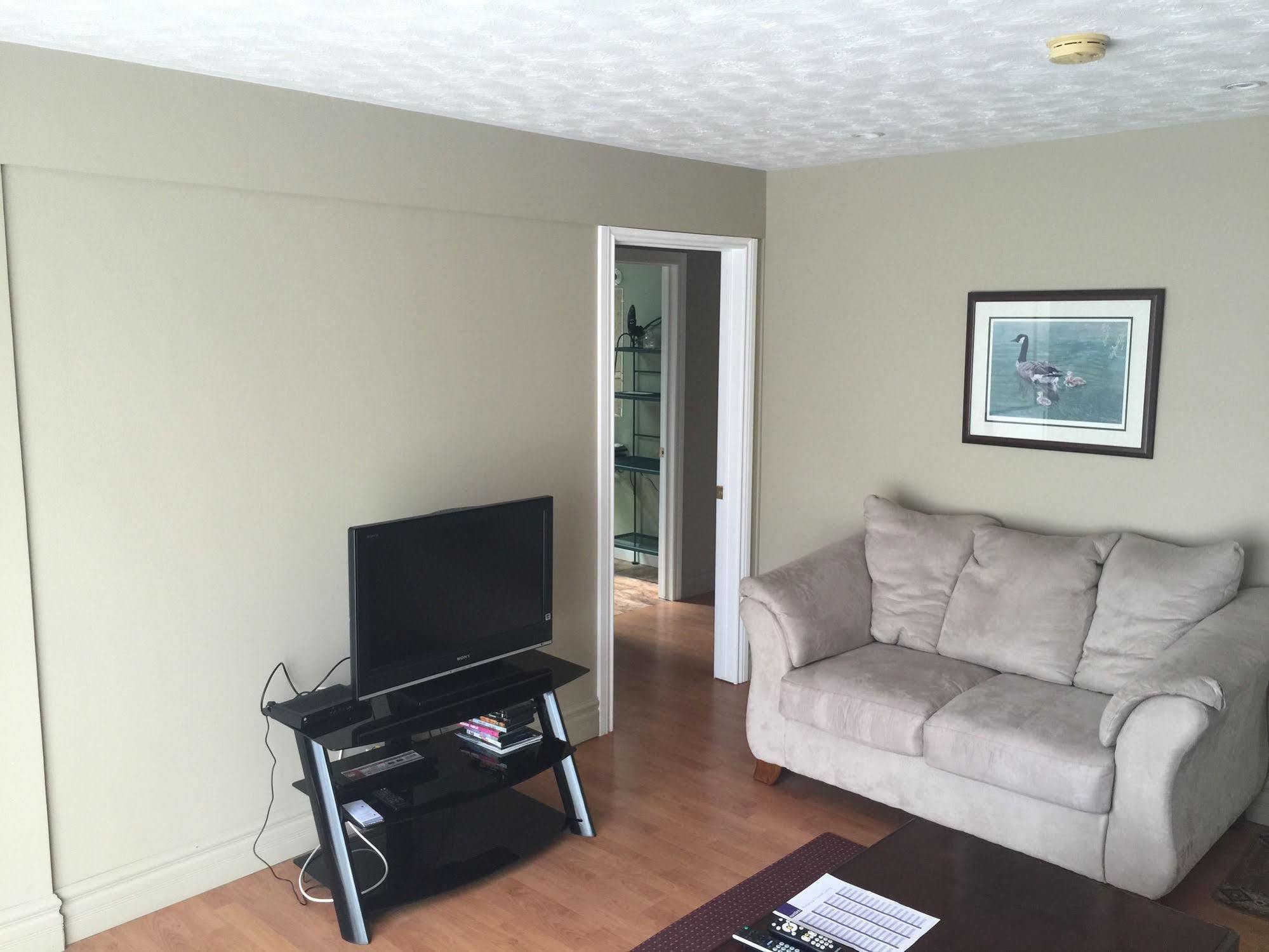 Grey Rose Suites Hanover Экстерьер фото