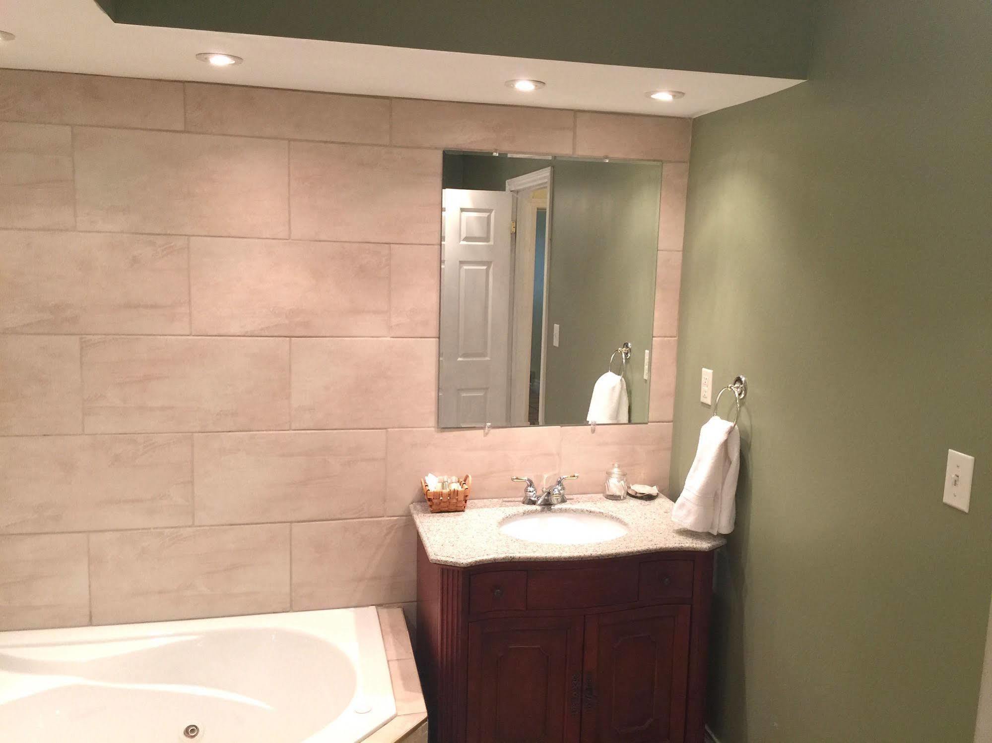 Grey Rose Suites Hanover Экстерьер фото